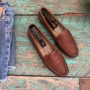 Ferragamo Leather Woven Loafers. Size 8.5